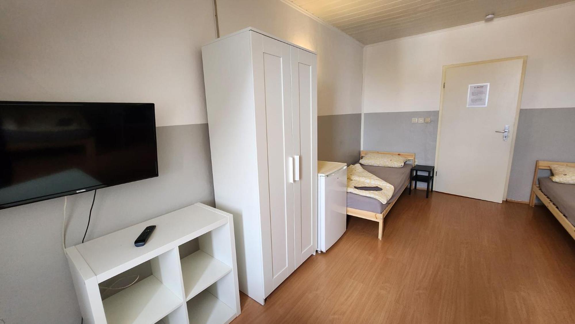 Moderne Studio Apartments Und 120Qm Wohnungen In Oberhausen, Ideal Fuer Geschaeftsreisende Und Monteure 오버하우젠 외부 사진