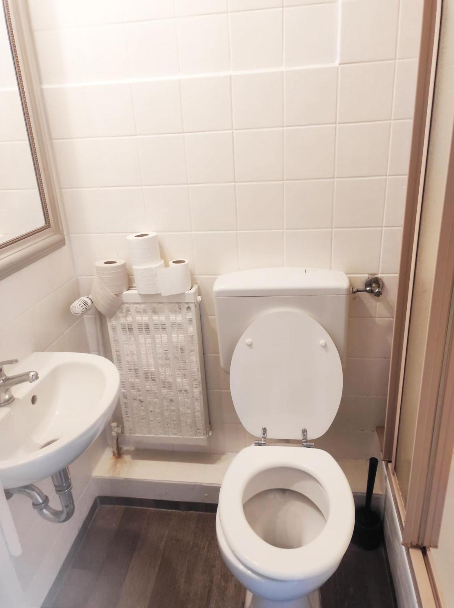 Moderne Studio Apartments Und 120Qm Wohnungen In Oberhausen, Ideal Fuer Geschaeftsreisende Und Monteure 오버하우젠 외부 사진