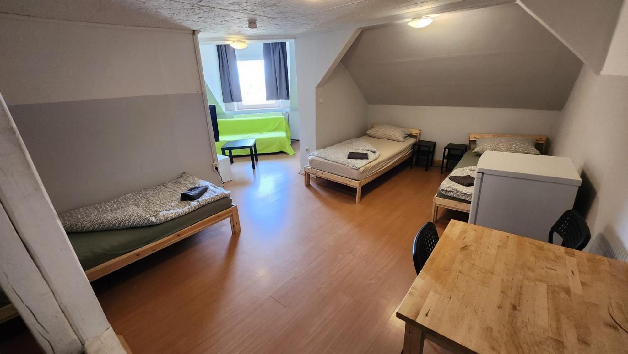 Moderne Studio Apartments Und 120Qm Wohnungen In Oberhausen, Ideal Fuer Geschaeftsreisende Und Monteure 오버하우젠 외부 사진