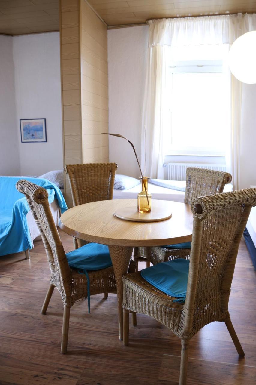 Moderne Studio Apartments Und 120Qm Wohnungen In Oberhausen, Ideal Fuer Geschaeftsreisende Und Monteure 오버하우젠 외부 사진