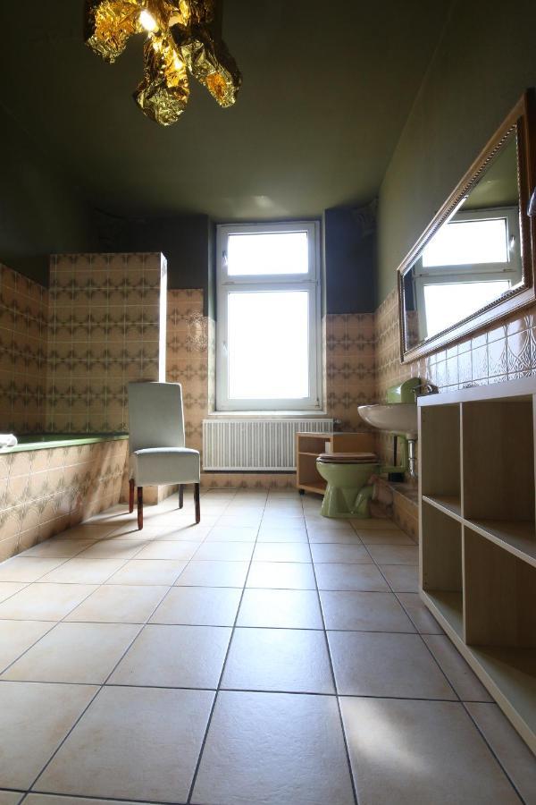 Moderne Studio Apartments Und 120Qm Wohnungen In Oberhausen, Ideal Fuer Geschaeftsreisende Und Monteure 오버하우젠 외부 사진